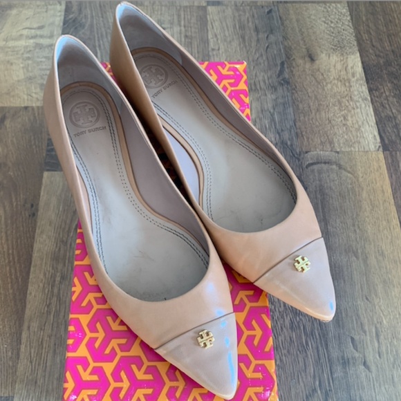 Tory Burch Fairford Flat - Picture 1 of 12